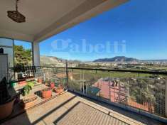 Foto Appartamento in vendita a Palermo - 3 locali 90mq