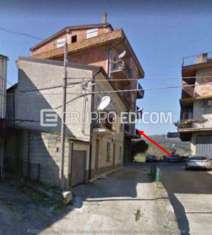 Foto Abitazione di tipo civile di 170 mq  in vendita a Torano Castello - Rif. 4460377