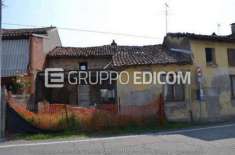 Foto Abitazione di tipo popolare di 131 mq  in vendita a Castelletto Monferrato - Rif. 4461353