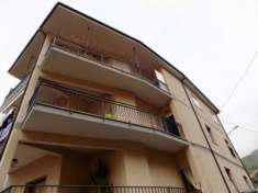 Foto Appartamento 120 mq  in Vendita a Aurigo con magazzino