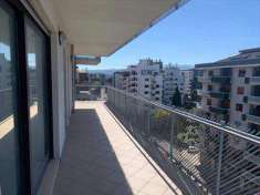 Foto Appartamento in Vendita, 3 Locali, 2 Camere, 145 mq (RENDE ROGES
