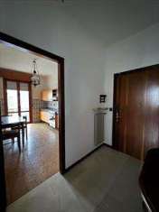 Foto Appartamento in Vendita, 3 Locali, 2 Camere, 92 mq (AL)