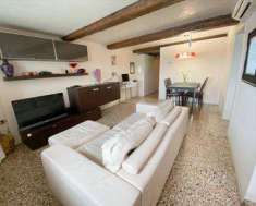 Foto Appartamento in Vendita, 3 Locali, 80 mq (Cannaregio)