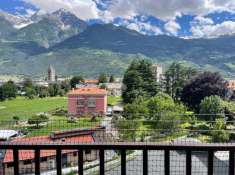 Foto Appartamento in vendita a Aosta