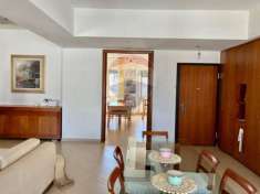 Foto Appartamento in vendita a Bastia Umbra - 4 locali 190mq