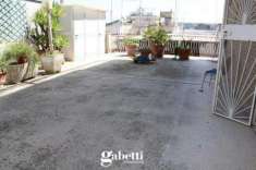 Foto Appartamento in vendita a Canosa Di Puglia - 4 locali 120mq