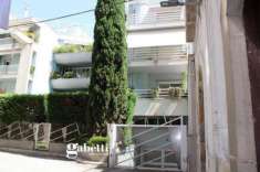 Foto Appartamento in vendita a Canosa Di Puglia - 5 locali 170mq