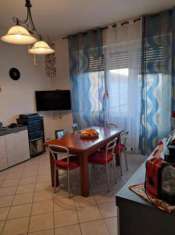 Foto Appartamento in vendita a Cascina 80 mq  Rif: 1295972