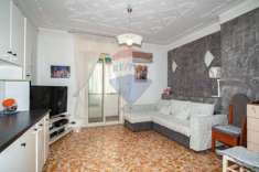 Foto Appartamento in vendita a Catania - 4 locali 80mq