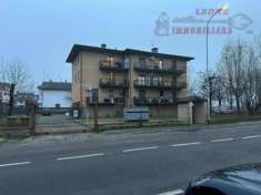 Foto Appartamento in vendita a Certosa Di Pavia - 3 locali 110mq