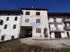 Foto Appartamento in vendita a Cesiomaggiore - 8 locali 210mq