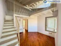 Foto Appartamento in vendita a Desenzano Del Garda - 4 locali 103mq