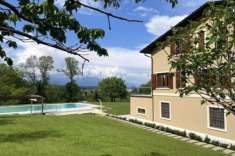 Foto Appartamento in vendita a Desenzano Del Garda - 4 locali 189mq
