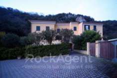 Foto Appartamento in vendita a Finale Ligure - 2 locali 54mq