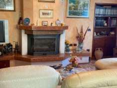 Foto Appartamento in vendita a Firenze - 8 locali 220mq