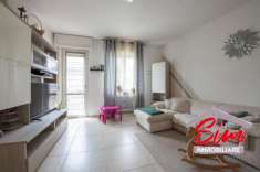 Foto Appartamento in vendita a Galliate - 4 locali 123mq