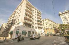 Foto Appartamento in Vendita a Genova Via Giovanni Torti