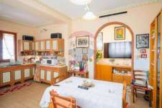 Foto Appartamento in vendita a Gravina Di Catania - 3 locali 109mq