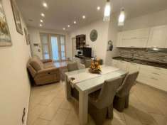 Foto Appartamento in vendita a Lido di Camaiore - Camaiore 77 mq  Rif: 1137827