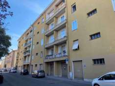 Foto Appartamento in vendita a Modena - 4 locali 102mq