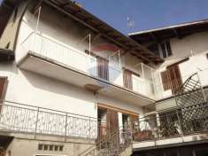 Foto Appartamento in vendita a Montegrino Valtravaglia