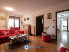 Foto Appartamento in vendita a Montegrotto Terme