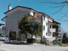 Foto Appartamento in vendita a Montesarchio - 16 locali 1000mq