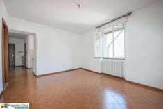 Foto Appartamento in Vendita a Mozzate Via Matteotti
