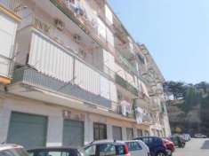 Foto Appartamento in vendita a Napoli - 2 locali 70mq