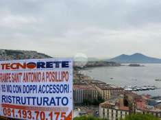 Foto Appartamento in vendita a Napoli