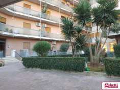 Foto Appartamento in vendita a Palermo - 4 locali 120mq