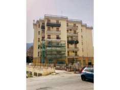 Foto Appartamento in vendita a Palermo - 4 locali 140mq