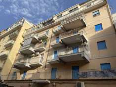 Foto Appartamento in Vendita a Palermo VIA MONFENERA