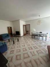 Foto Appartamento in vendita a Pescara - 4 locali 141mq