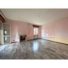 Foto Appartamento in vendita a Piacenza - 4 locali 180mq