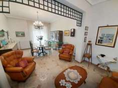 Foto Appartamento in vendita a Ragusa - 6 locali 150mq