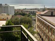 Foto Appartamento in vendita a Reggio Calabria - 6 locali 180mq