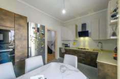 Foto Appartamento in vendita a Reggio Emilia - 4 locali 98mq