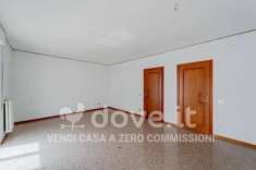 Foto Appartamento in vendita a Sammichele Di Bari - 4 locali 100mq