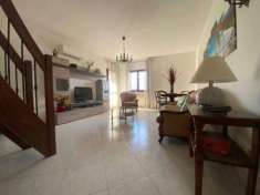 Foto Appartamento in vendita a Santo Stefano di Magra 130 mq  Rif: 1128231