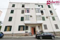 Foto Appartamento in vendita a Sassari - 5 locali 109mq