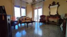 Foto Appartamento in vendita a Taranto - 4 locali 110mq