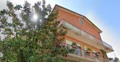 Foto Appartamento in vendita a Torgiano - 4 locali 140mq