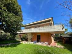 Foto Appartamento in vendita a Treviso - 4 locali 120mq