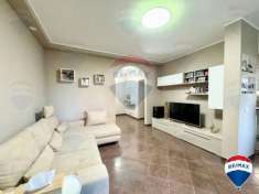 Foto Appartamento in vendita a Trezzano Sul Naviglio - 2 locali 80mq