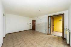 Foto Appartamento in vendita a Veduggio Con Colzano