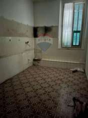 Foto Appartamento in vendita a Ventimiglia - 5 locali 90mq