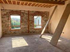 Foto Appartamento in vendita a Verciano - Capannori 110 mq  Rif: 1105520