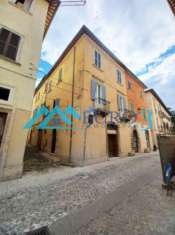 Foto ASCOLI PICENO-CENTRO STORICO-CASA CIELO/TERRA SU 3 LIVELLI + ALTANA