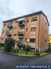Foto Brescia Zona Via Stampatori ampio trilocale con 2 balconi